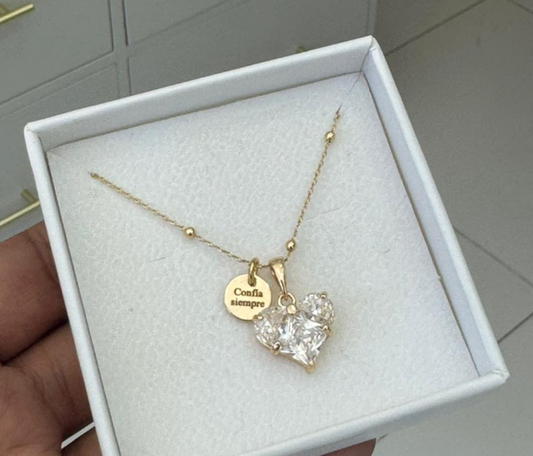 Cadena corazón con Zirconias